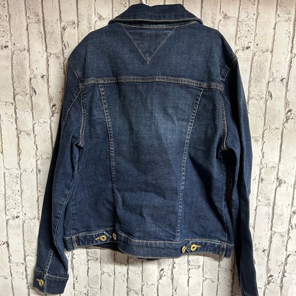 Tommy Hilfiger Jean jacket. - Picture 2 of 5